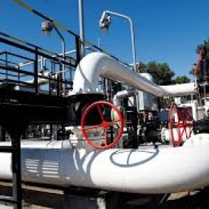 রুশ তেলের পাইপলাইন লক্ষ্য করে ইউক্রেনের হামলা