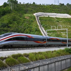 চীন ও ভিয়েতনামের মধ্যে নতুন হাই-স্পিড রেল লাইন চালু