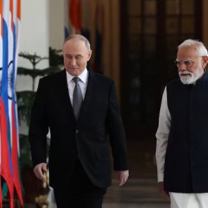 ভারতকে নিরবচ্ছিন্ন জ্বালানি সরবরাহ করবে রাশিয়া