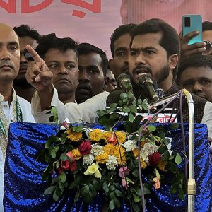 ‘খালেদা জিয়াকে নিয়ে কোনও প্রেক্ষাপট হলে নির্বাচন বিবেচনা করবে কমিশন-সরকার’