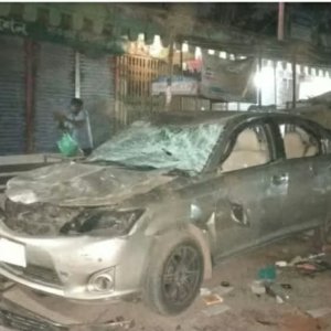 মুন্সীগঞ্জে মনোনয়ন নিয়ে বিএনপির দুই পক্ষের সংঘর্ষ-ককটেল বিস্ফোরণ, আহত ৭