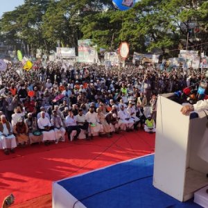 এতদিন নির্বাচনের কথা বলা দলের এখন ভিন্ন সুর: জামায়াত আমির এতদিন নির্বাচনের কথা বলা দলের এখন ভিন্ন সুর: জামায়াত আমির