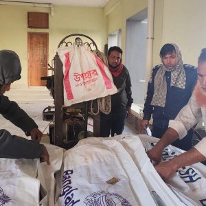 সড়কে প্রাণ গেলো মোটরসাইকেল আরোহী দুই ভাইসহ ৩ জনের