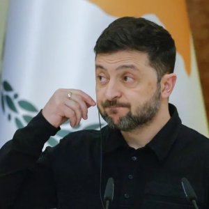 ইউক্রেনে শান্তি প্রতিষ্ঠায় ‘ফলপ্রসূ’ আলোচনার মধ্যেই ব্যাপক রুশ হামলা