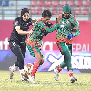 পাকিস্তানের দলের বিপক্ষে সানজিদাদের ড্র  