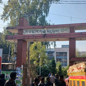 গ্যাসের ওষুধ ভেবে ইঁদুর মারার ট্যাবলেট খেয়ে দুই জনের মৃত্যু