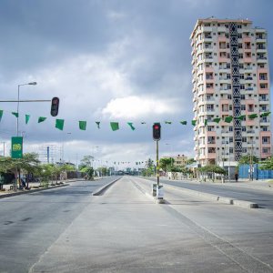 তাঞ্জানিয়ায় স্বাধীনতা দিবসে বিক্ষোভ ঠেকাতে পুলিশ-সেনা মোতায়েন