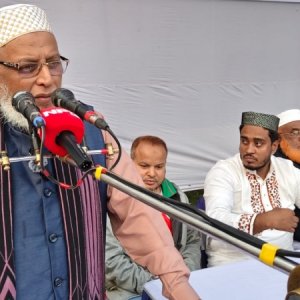 ‘হাশরের ময়দানে কোনও মার্কা থাকবে না, থাকবে শুধু দাঁড়িপাল্লা’ ‘হাশরের ময়দানে কোনও মার্কা থাকবে না, থাকবে শুধু দাঁড়িপাল্লা’