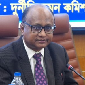 সৎ ও যোগ্য প্রতিনিধি নির্বাচিত হলেই দুর্নীতি কমবে: দুদক চেয়ারম্যান