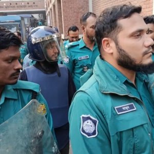 আদালত থেকে জঙ্গি ছিনতাই মামলার ৩ আসামি কারাগারে