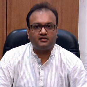 সাবেক এমপি জয়সহ ৫ জনের ৮৬ ব্যাংক হিসাব অবরুদ্ধের আদেশ