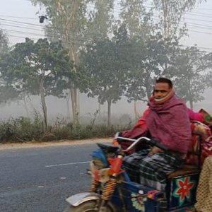 তেঁতুলিয়ায় মৌসুমে প্রথম ১০ ডিগ্রির নিচে নামলো তাপমাত্রা, হাড়কাঁপানো শীত