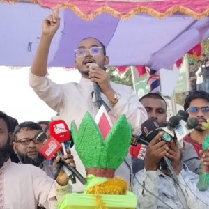 হাতিয়ার মানুষ না চাইলে আমি নির্বাচন করবো না: হান্নান মাসউদ হাতিয়ার মানুষ না চাইলে আমি নির্বাচন করবো না: হান্নান মাসউদ