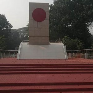 ‘জয় বাংলা’ স্লোগানে মুখরিত হয়েছিল টাঙ্গাইল, মিছিল নিয়ে রাস্তায় নেমে আসে মানুষ