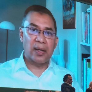 বিএনপির নেতাকর্মীদের একযোগে ‘ভোটযুদ্ধে’ নামার আহ্বান তারেক রহমানের