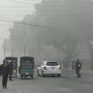 উত্তরের জনপদে মৃদু শৈত্যপ্রবাহ, হাসপাতালে বাড়ছে ঠান্ডাজনিত রোগী উত্তরের জনপদে মৃদু শৈত্যপ্রবাহ, হাসপাতালে বাড়ছে ঠান্ডাজনিত রোগী