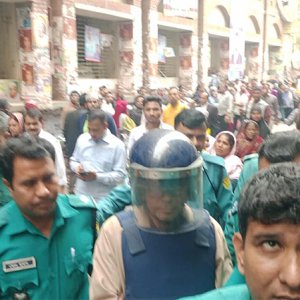 সাংবাদিক শওকত মাহমুদ ৫ দিনের রিমান্ডে