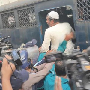 সচিবালয়ে কর্মচারীদের আন্দোলন: ফুটেজ দেখে ব্যবস্থা নেবে সরকার