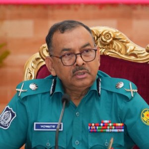 হাদিকে গুলি করা ব্যক্তিরা শনাক্ত, যেকোনও সময় গ্রেফতার: ডিএমপি কমিশনার