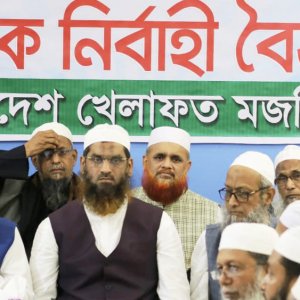 হাদির ওপর হামলাকারী কারা, আমরা অনুমান করতে পারি: মামুনুল হক