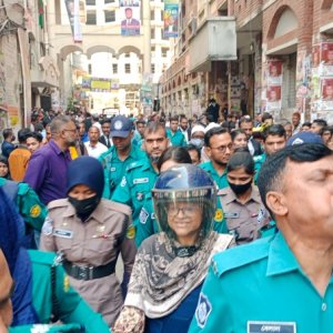 নতুন মামলায় গ্রেফতার দেখানো হলো ব্যারিস্টার তুরিন আফরোজকে