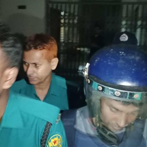 ওসমান হাদিকে গুলি: মোটরসাইকেলের মালিক ৩ দিনের রিমান্ডে