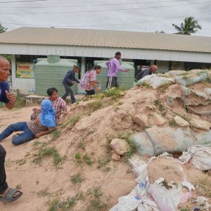 থাইল্যান্ডের সঙ্গে সীমান্ত বন্ধ করলো কম্বোডিয়া