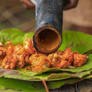 বিজয় দিবসে মিরপুরে পাহাড়ি স্বাদ!