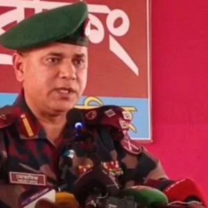 হাদিকে গুলি করা ব্যক্তি সীমান্ত দিয়ে পালানোর বিষয়ে নিশ্চিত নয় বিজিবি, আটক ৩