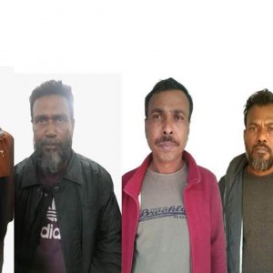 অপারেশন ডেভিল হান্ট: যশোরে আ.লীগের ১৯ নেতাকর্মী গ্রেফতার অপারেশন ডেভিল হান্ট: যশোরে আ.লীগের ১৯ নেতাকর্মী গ্রেফতার