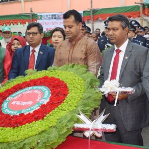 চাঁদপুরে শহীদদের প্রতি সর্বস্তরের শ্রদ্ধা নিবেদন