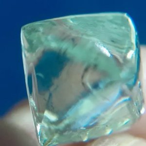 ভারতের পান্নায় দুই বন্ধু পেলেন ৫৫ হাজার ডলারের হীরা