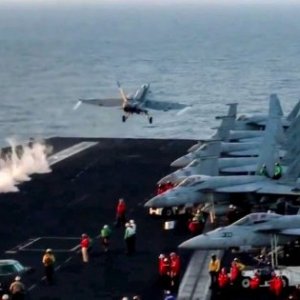 প্রশান্ত মহাসাগরে মার্কিন হামলায় নিহত ৪, ভেনেজুয়েলা ঘিরে বাড়ছে উত্তেজনা