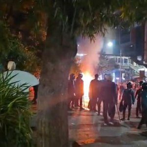 ধানমন্ডিতে ছায়ানট ভবনে ভাঙচুর ও আগুন