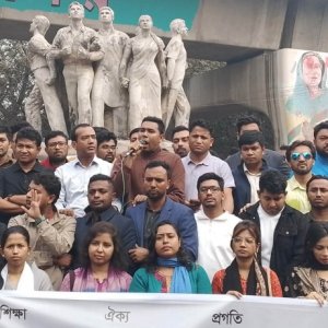 দীপু দাস ও শিশু আয়শা হত্যার বিচার দাবিতে ঢাবিতে ছাত্রদলের বিক্ষোভ