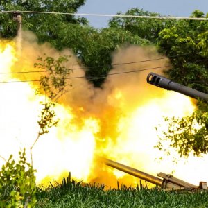কাম্বোডিয়া–থাইল্যান্ডে নতুন করে সংঘর্ষ, সহিংসতা থামাতে প্রথম দফা বৈঠক শুরু