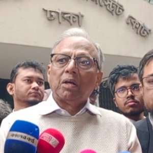 বিএনপি নেতাসহ দু’জনের বিরুদ্ধে মাহমুদুর রহমানের মামলার আবেদন