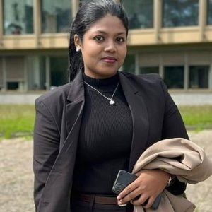 এনসিপির সব কার্যক্রম থেকে নিজেকে নিষ্ক্রিয় ঘোষণা নুসরাতের