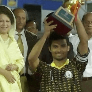 ক্রীড়ানুরাগী খালেদা জিয়া সাফ জয়ী দলকে দিয়েছিলেন অর্থ ও প্লট