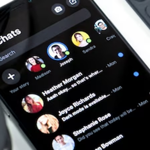 একটি সাধারণ ‘হ্যাপি নিউ ইয়ার’ শুভেচ্ছা বার্তাই স্মার্টফোন হ্যাক হওয়ার কারণ হতে পারে