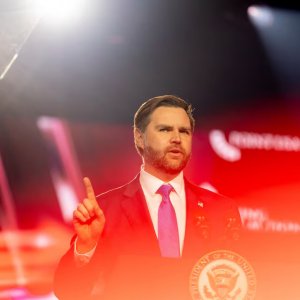 মার্কিন ভাইস প্রেসিডেন্টের বাড়িতে অনুপ্রবেশের চেষ্টা