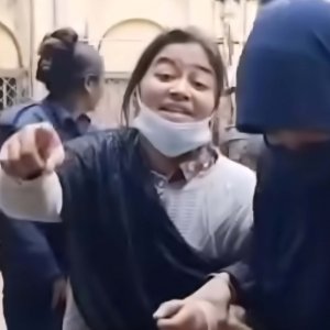 রিমান্ড বাতিল করে জুলাইযোদ্ধা সুরভীর জামিন