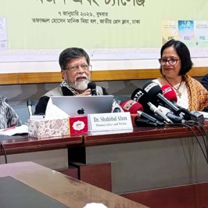 পোস্টাল ব্যালট নিয়ে হতাশার কথা জানালেন শহীদুল আলম