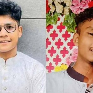 বাসচাপায় মোটরসাইকেল আরোহী ২ শিক্ষার্থী নিহত বাসচাপায় মোটরসাইকেল আরোহী ২ শিক্ষার্থী নিহত