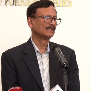 মোস্তাফিজ ইস্যুতে সিদ্ধান্ত সমর্থন করি: পররাষ্ট্র উপদেষ্টা