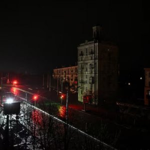 রাশিয়ার হামলায় দক্ষিণ-পূর্ব ইউক্রেনে বিদ্যুৎ বিভ্রাট