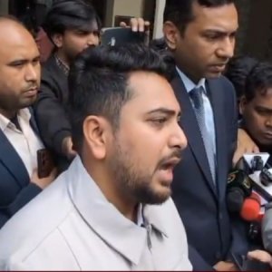 নির্বাচনে লেভেল প্লেয়িং ফিল্ড নিয়ে আত্মবিশ্বাস নেই নাহিদের