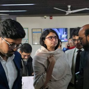 ফুটবল মার্কায় নির্বাচন করতে চান তাসনিম জারা