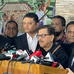 আমাকে বিরোধিতা করতে যে কূটকৌশল হয়েছে, তা অশুভ ইঙ্গিত: মান্না