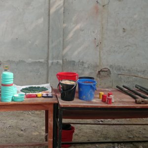 শরীয়তপুরে ৪৫টি ককটেলসদৃশ বস্তু উদ্ধার, আটক ৪